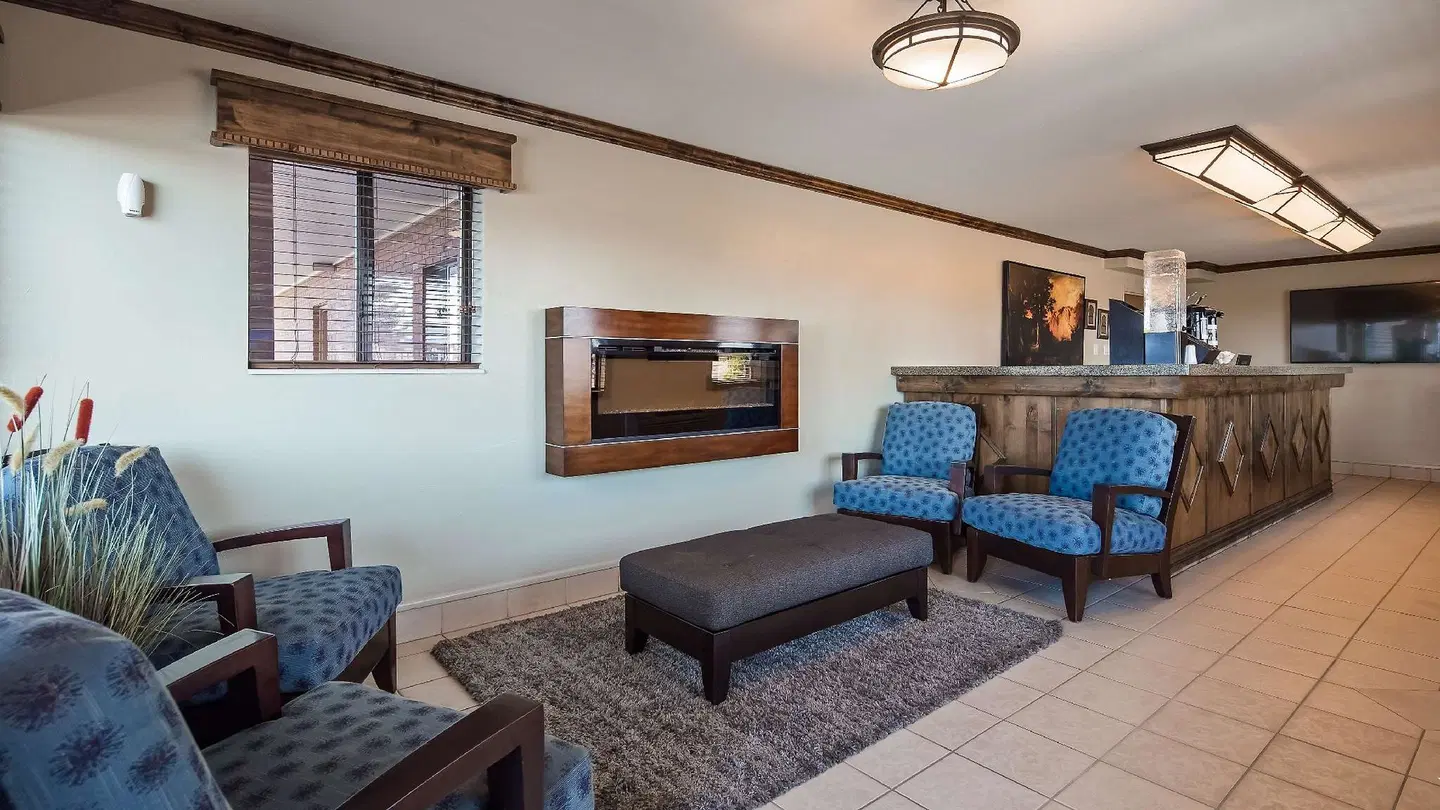 Best Western Paradise Inn ROOM_EXAMPLE