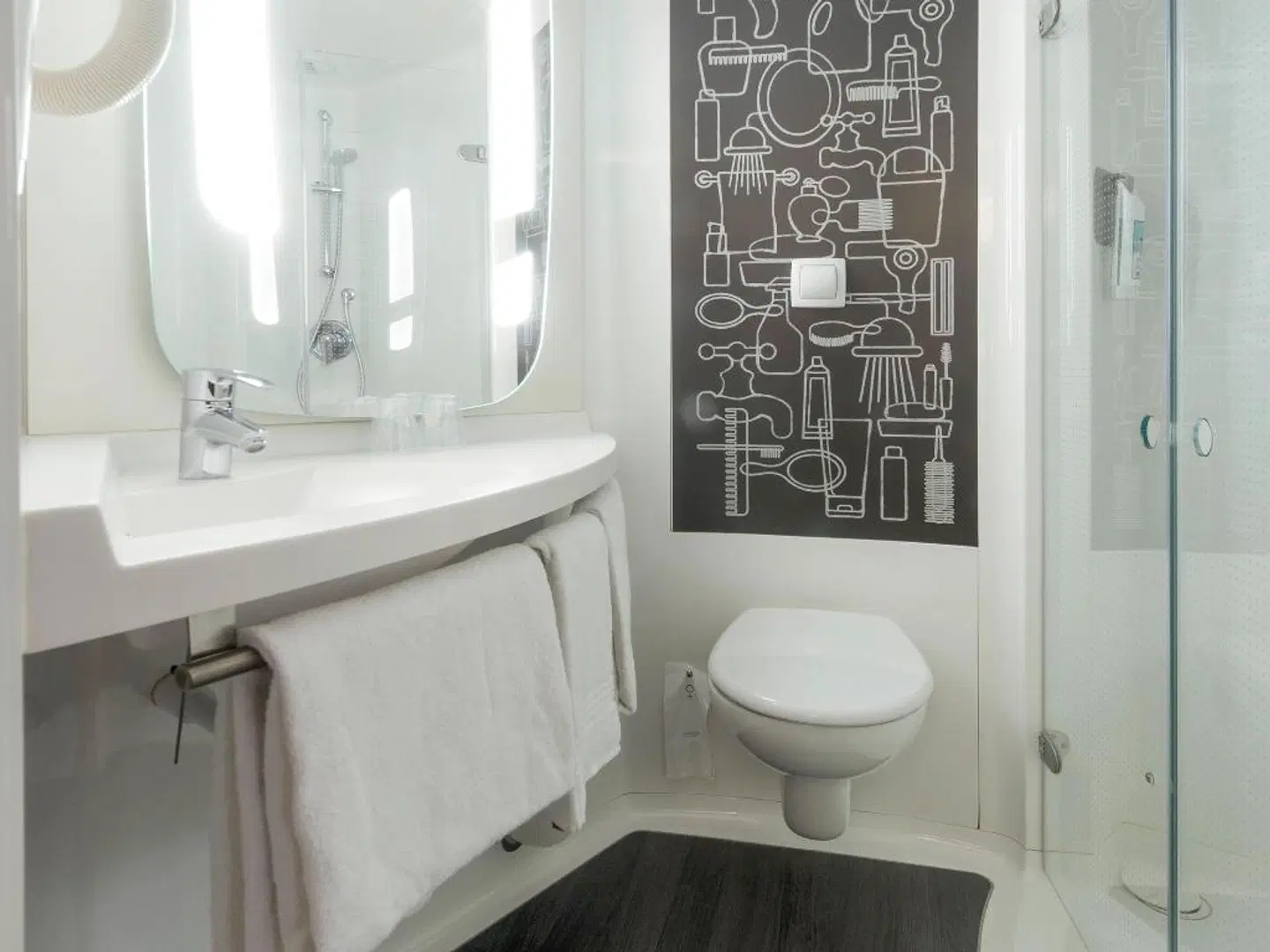 ibis Hamburg St Pauli Messe Badezimmer
