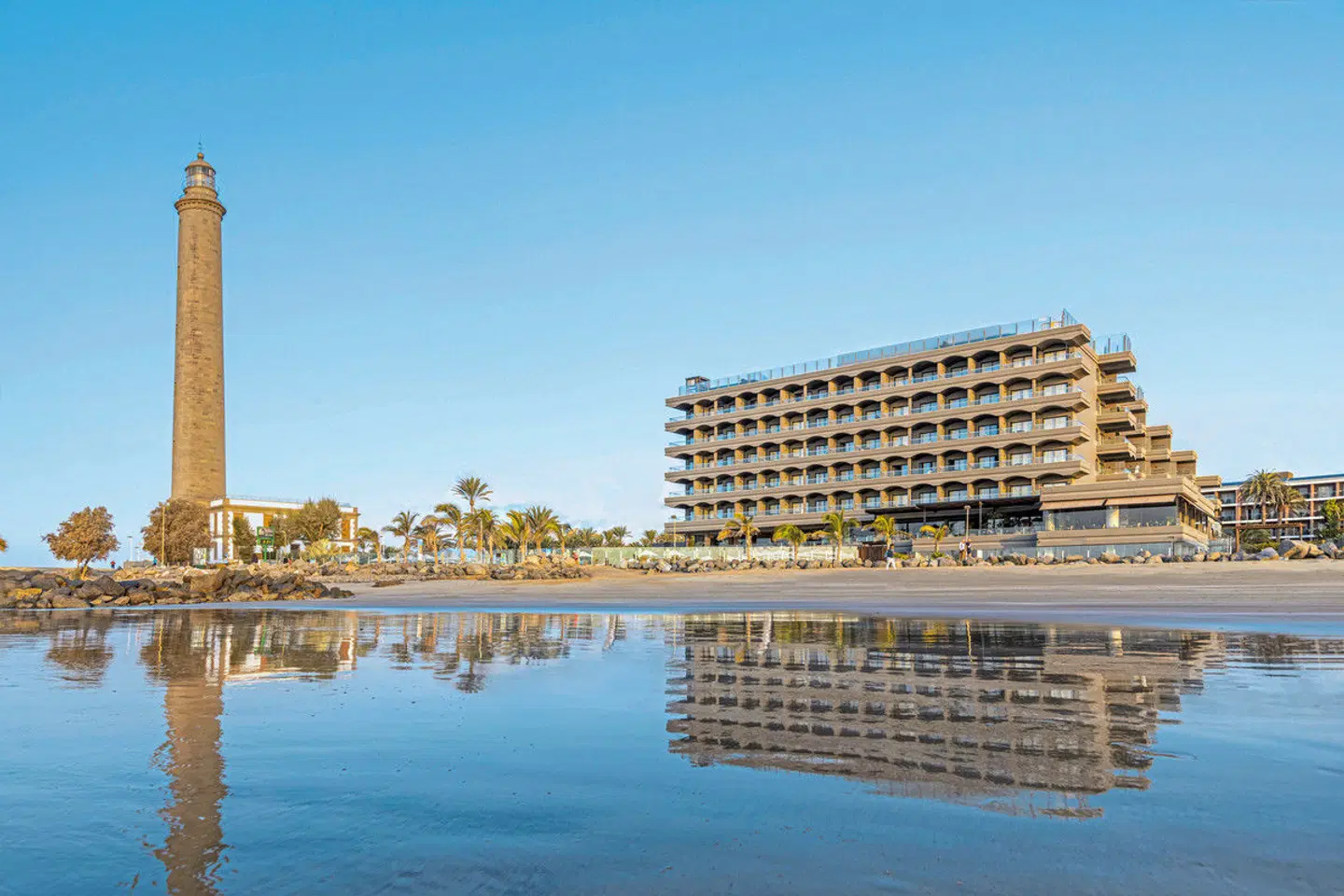 Faro, a Lopesan Collection Hotel Strand