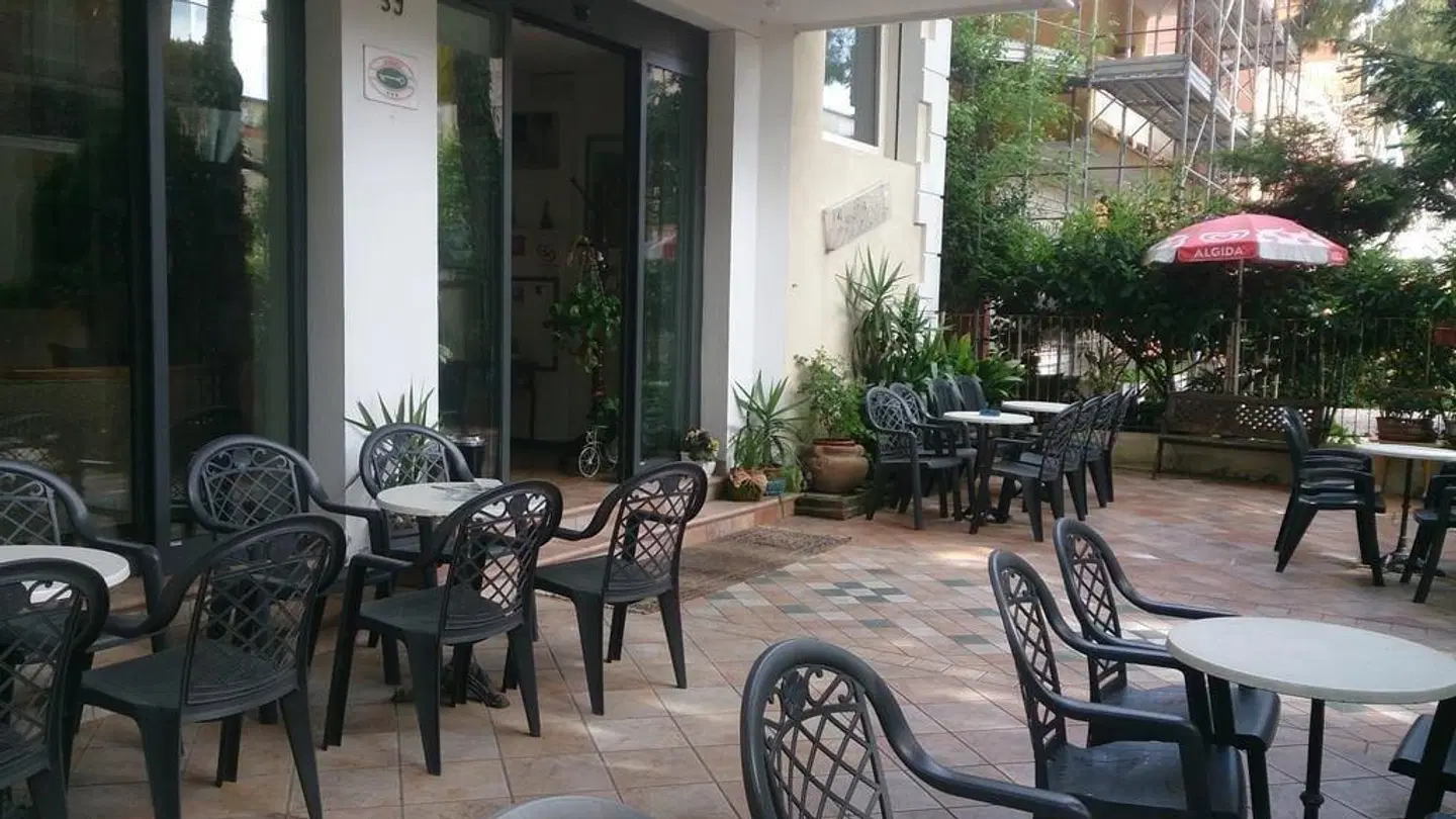 Cortina Terrasse