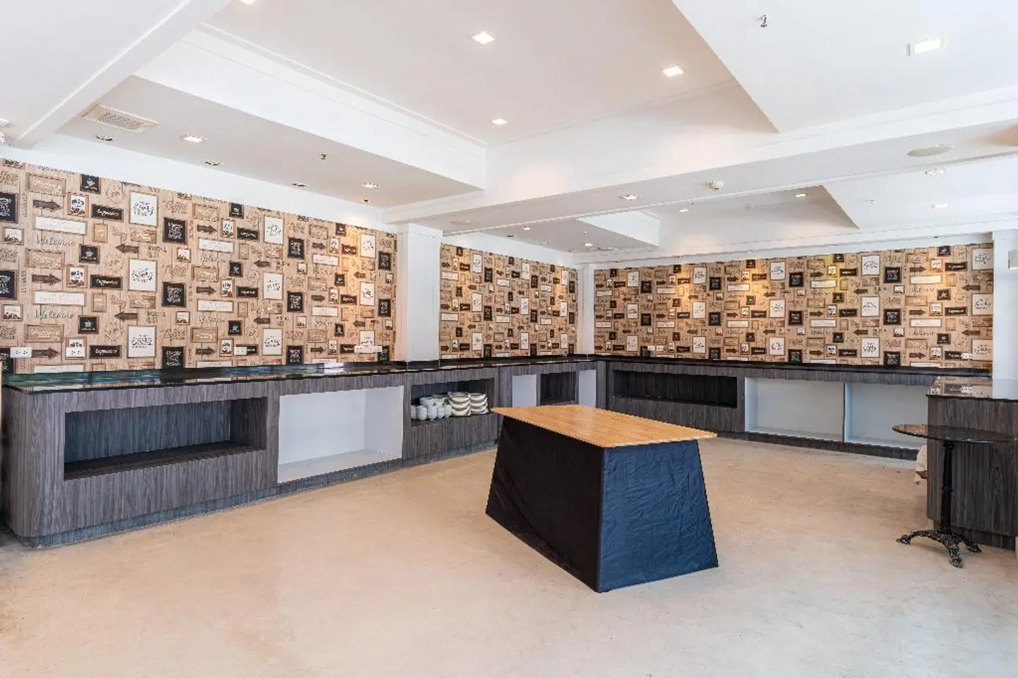 Heeton Concept Hotel Pattaya LOUNGE_LOBBY