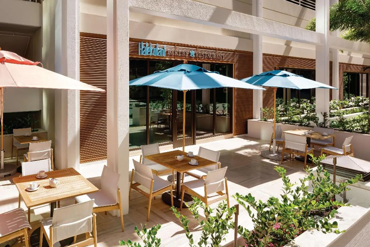 Halepuna Waikiki by Halekulani Terrasse