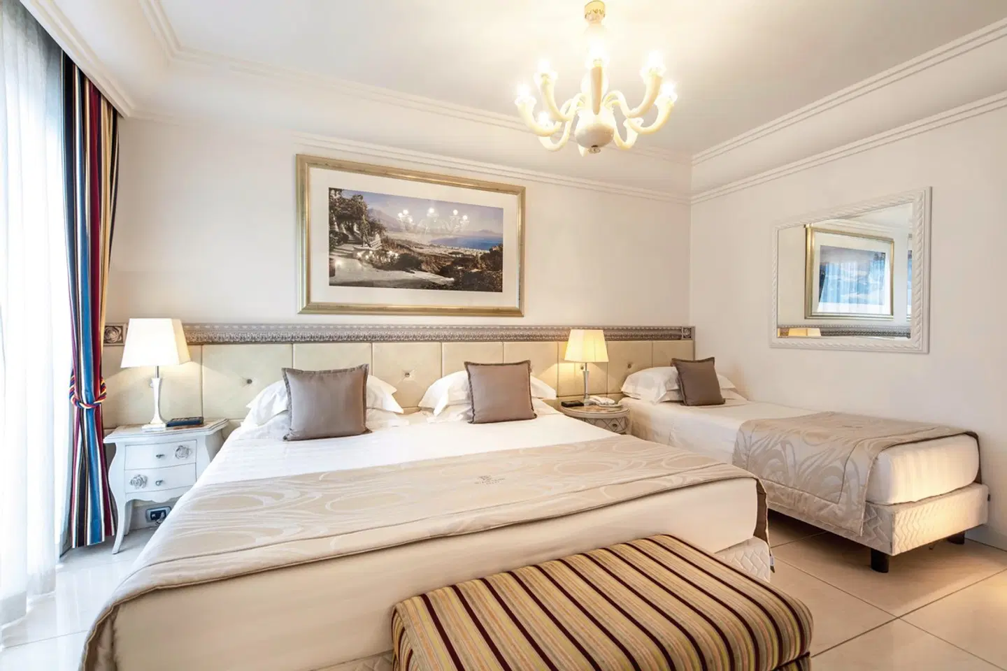 Palace ROOM_EXAMPLE