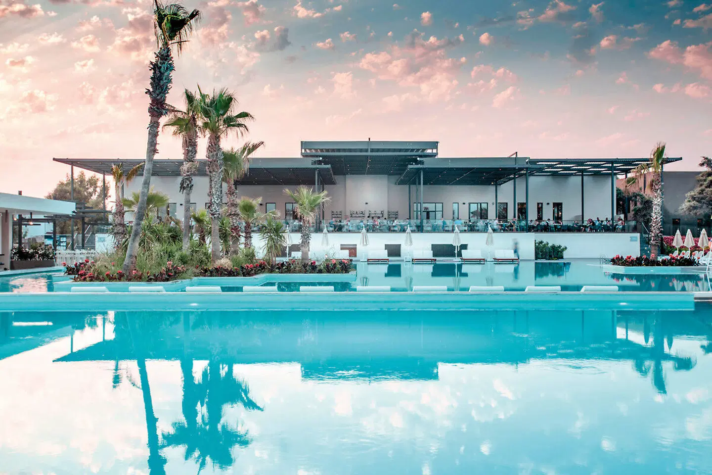 Paloma Orenda OUTDOOR_POOL