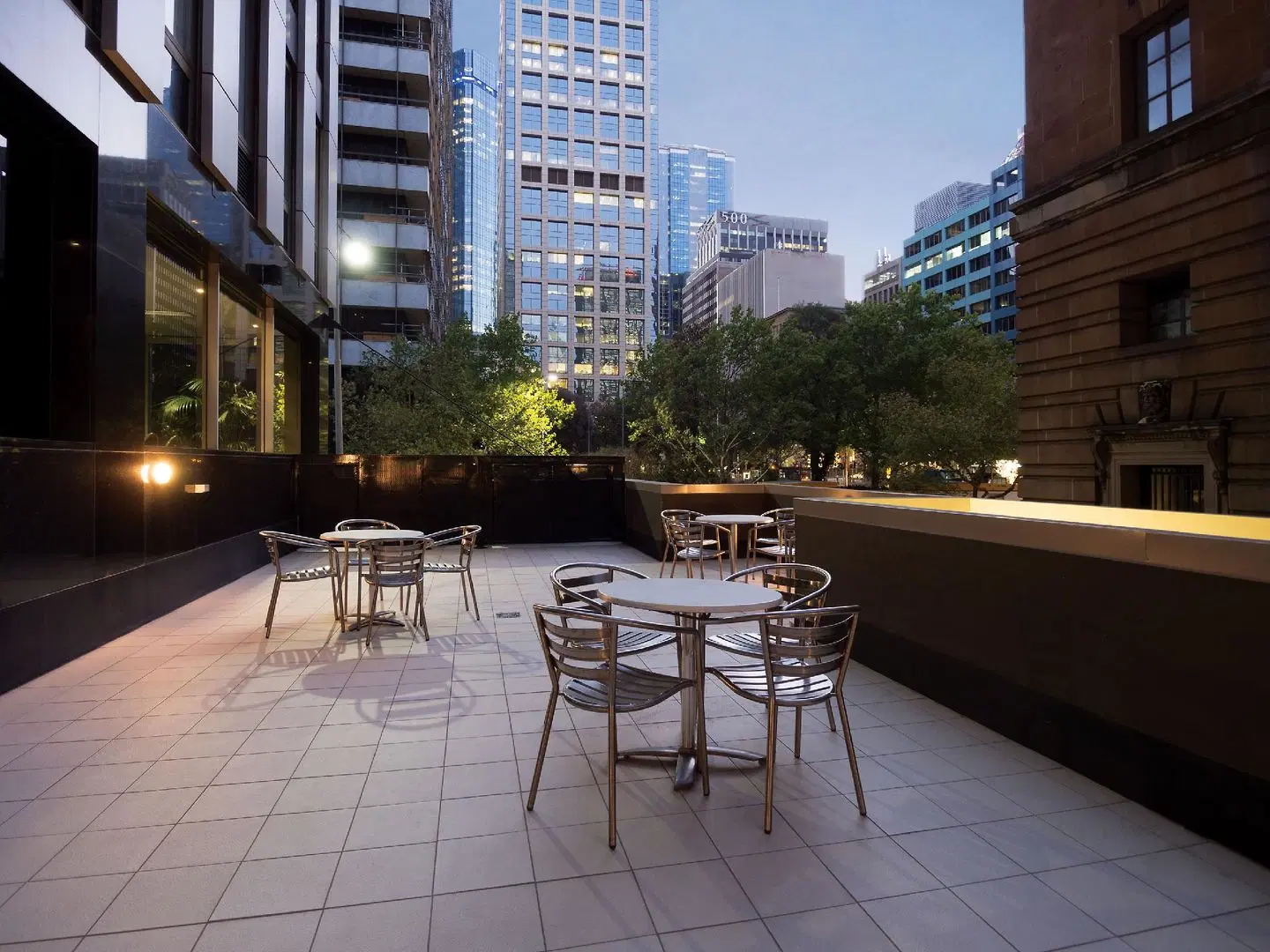 Oaks Melbourne on Market Hotel Terrasse