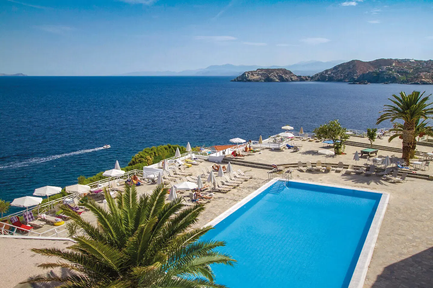 Peninsula Resort & Spa OUTDOOR_POOL