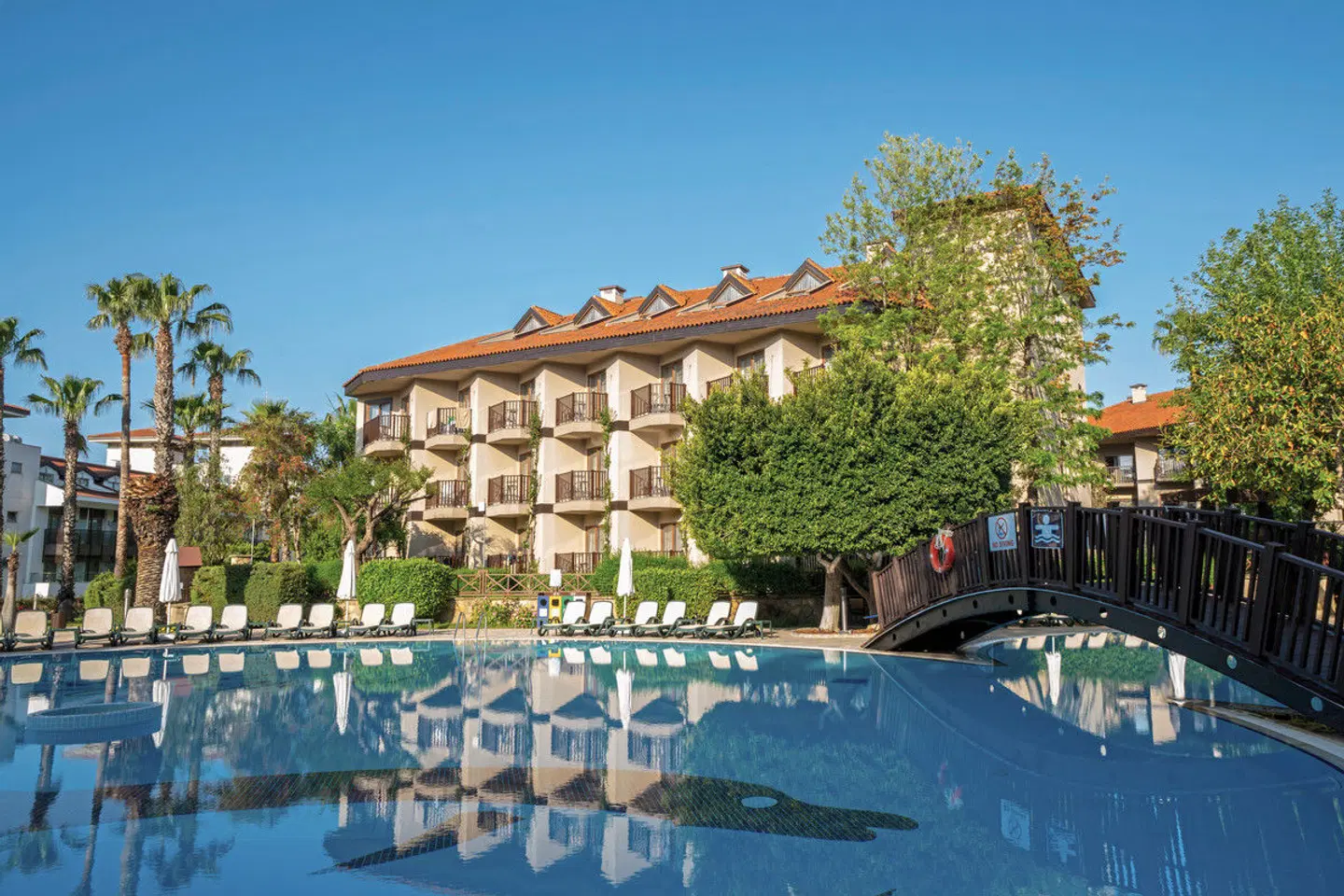 Alba Resort EXTERIOR