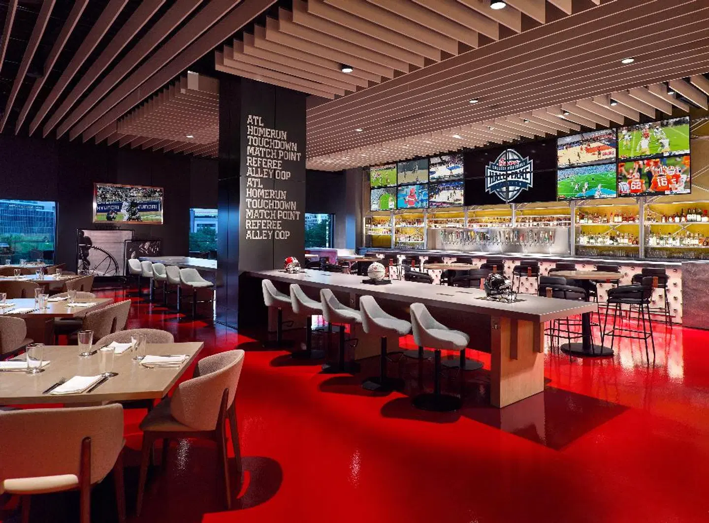 Omni Atlanta Hotel at CNN Center Restaurant