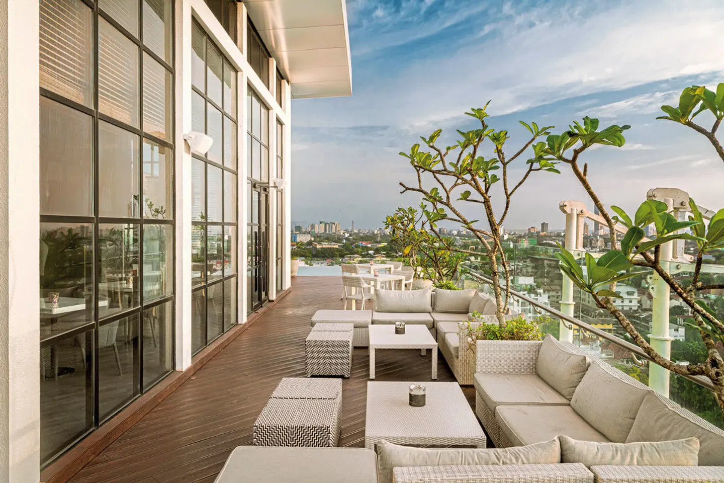 Jetwing Colombo Seven Terrasse