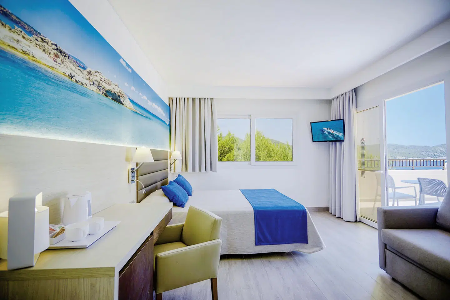 Invisa Cala Blanca ROOM_EXAMPLE