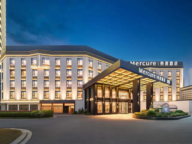 Hilton Garden Inn Shanghai Caohejing Hi-Tech Park EXTERIOR