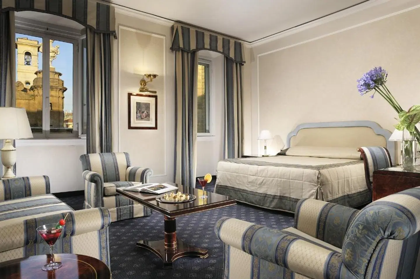 De La Ville ROOM_EXAMPLE