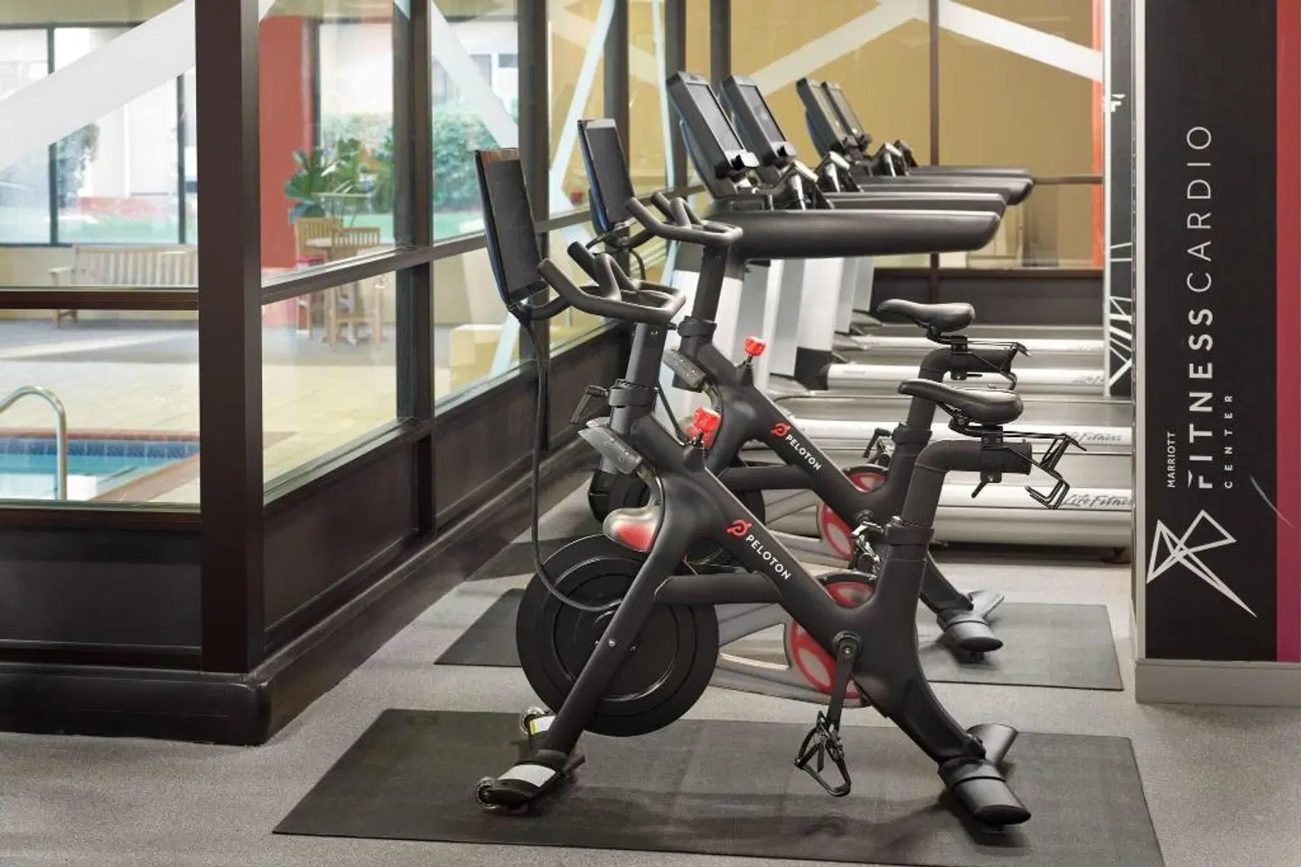 Atlanta Airport Marriott SPORTS_AND_LEISURE
