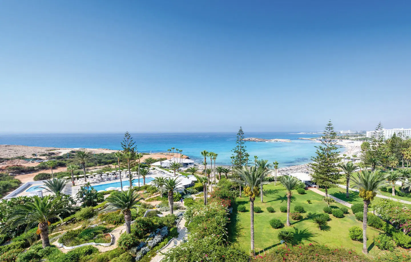 Nissi Beach Resort Garten