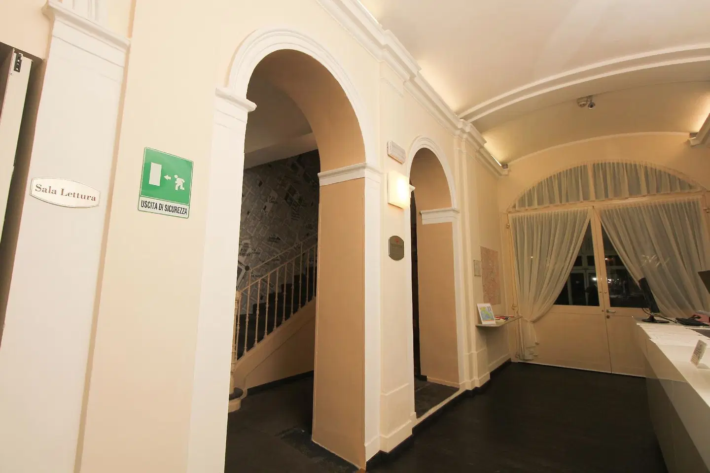 Urbani LOUNGE_LOBBY