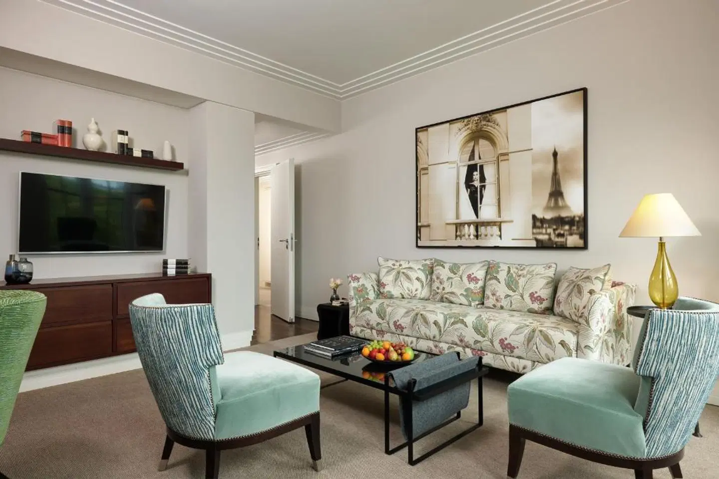 The Charles ROOM_EXAMPLE