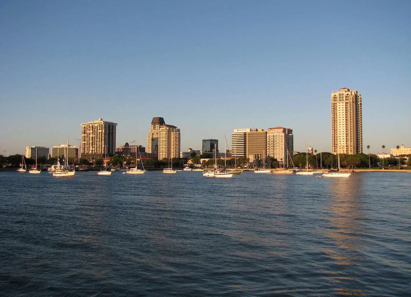 Hilton St. Petersburg Bayfront Strand