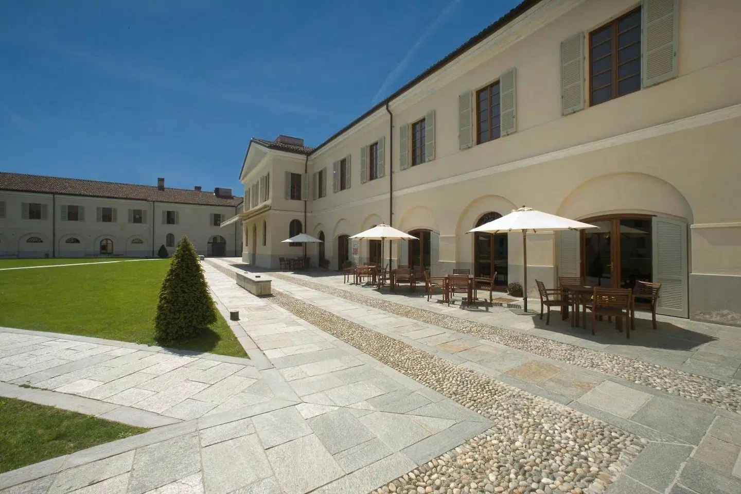 Albergo dell'Agenzia EXTERIOR