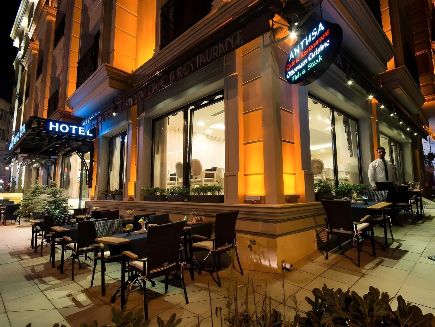 Antusa Palace Hotel & Spa Bar