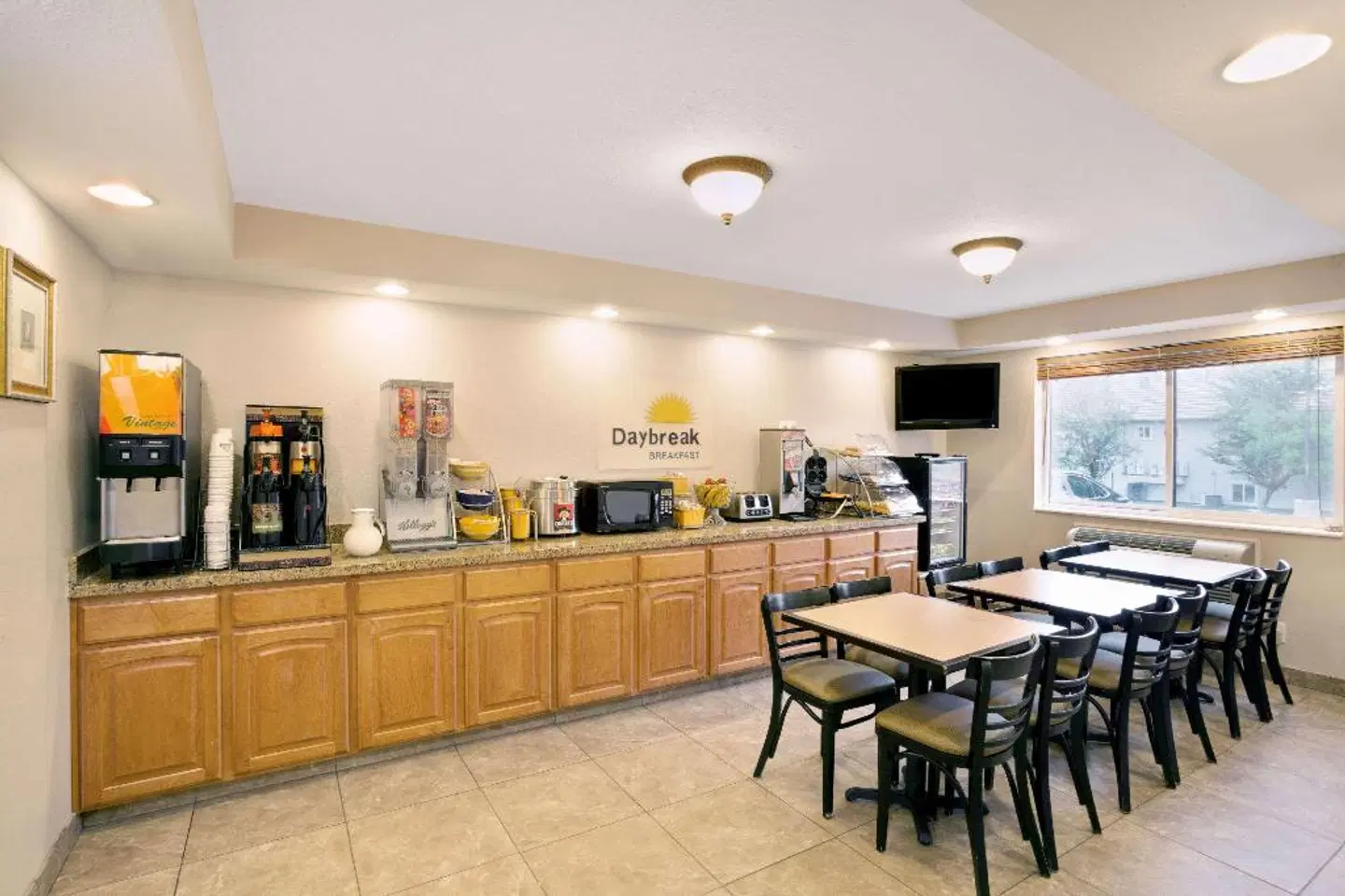 Days Inn by Wyndham Clearfield Restaurant