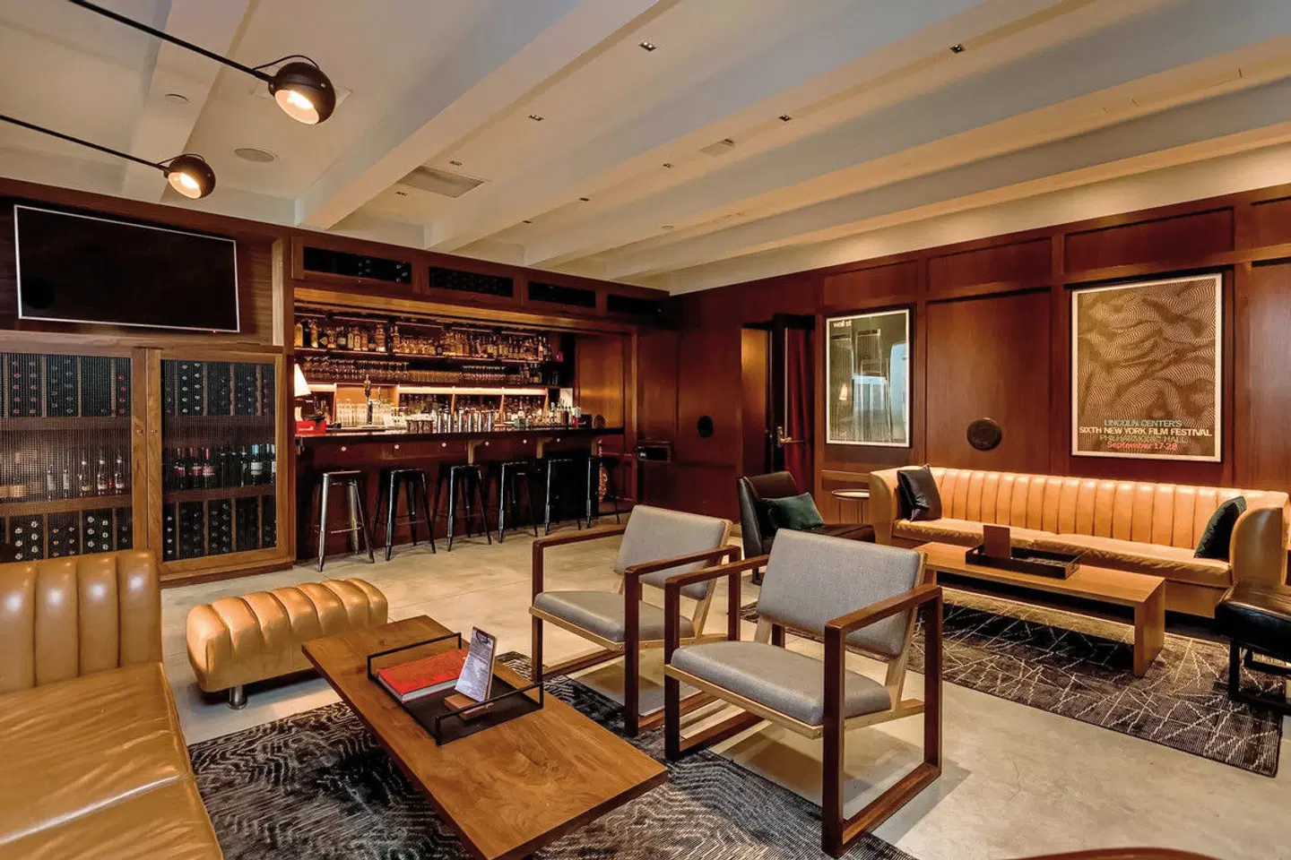 Arlo NoMad Bar
