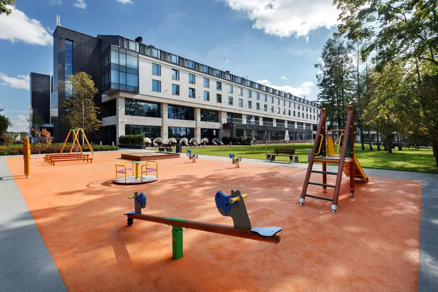 DoubleTree by Hilton Hotel & Conference Centre Warsaw SPORTS_AND_LEISURE