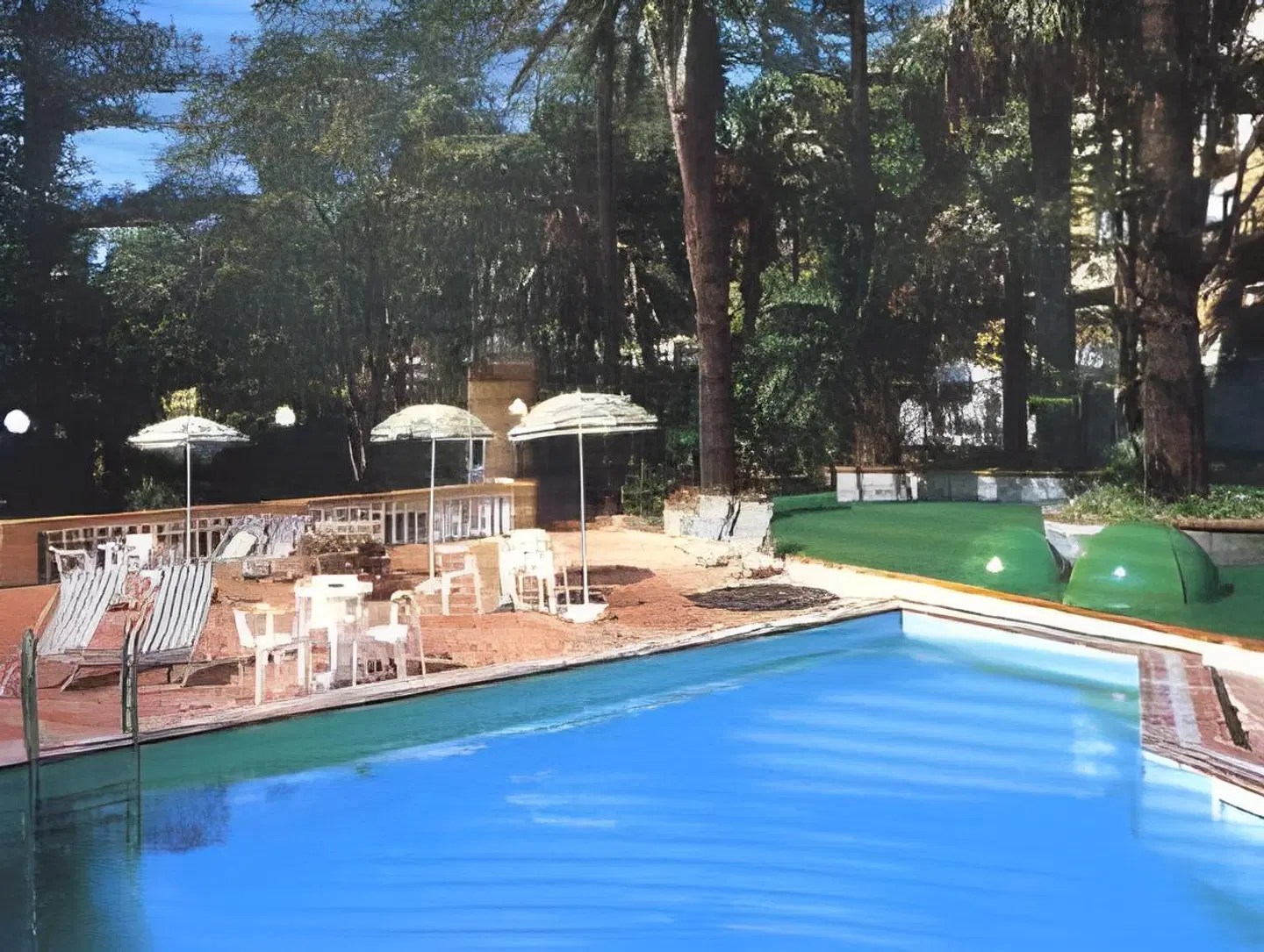 Miramare OUTDOOR_POOL