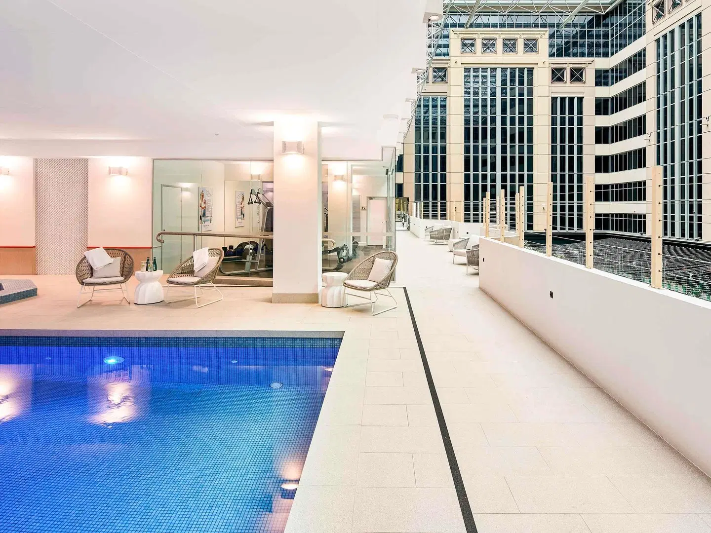 Novotel Melbourne on Collins Hotel Hallenbad