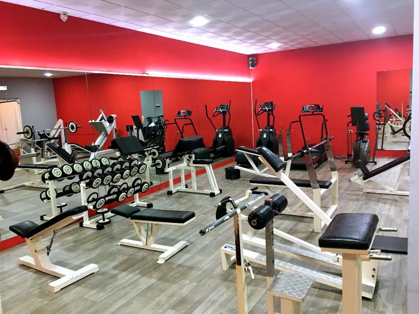 First Flatotel International SPORTS_AND_LEISURE