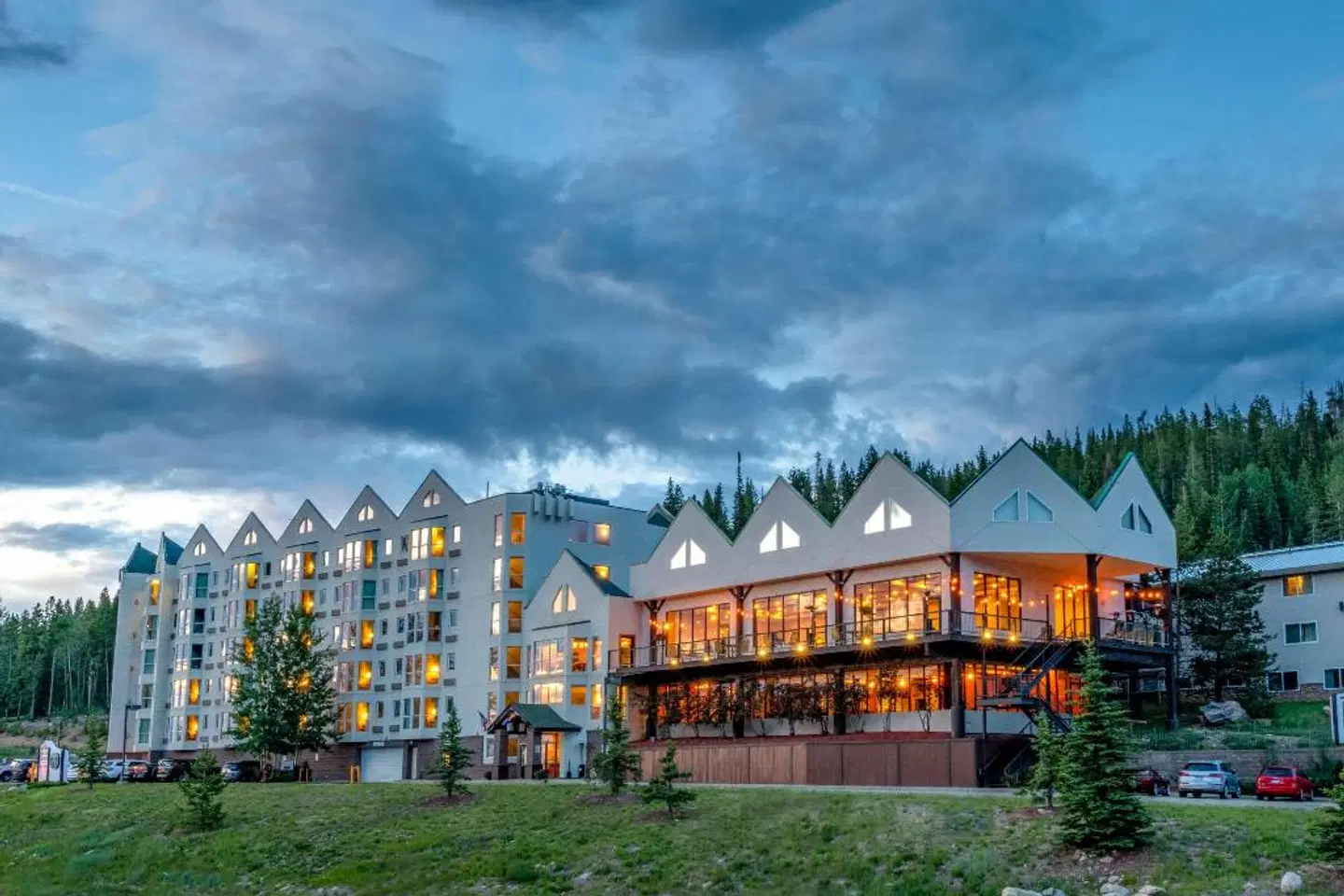 Winter Park Mountain Lodge EXTERIOR