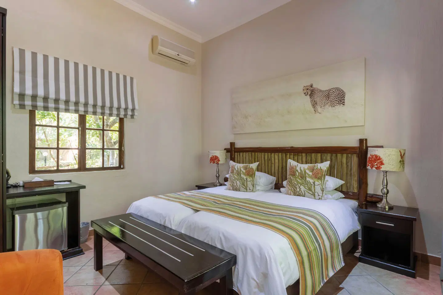 Emdoneni Lodge ROOM_EXAMPLE