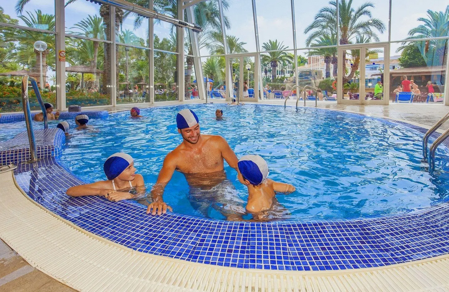 Hotel Port Dénia Hallenbad