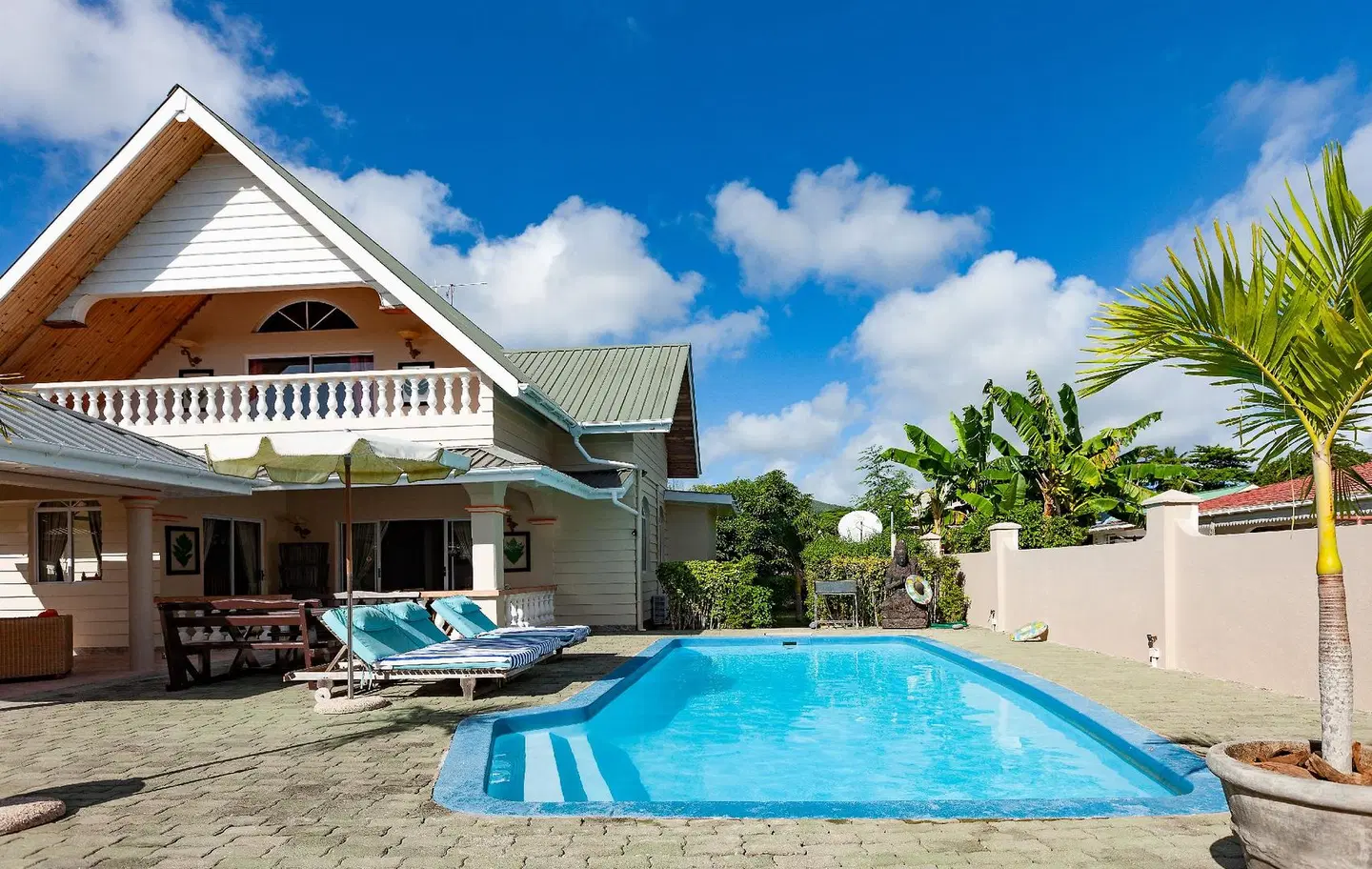 Villa Aya OUTDOOR_POOL