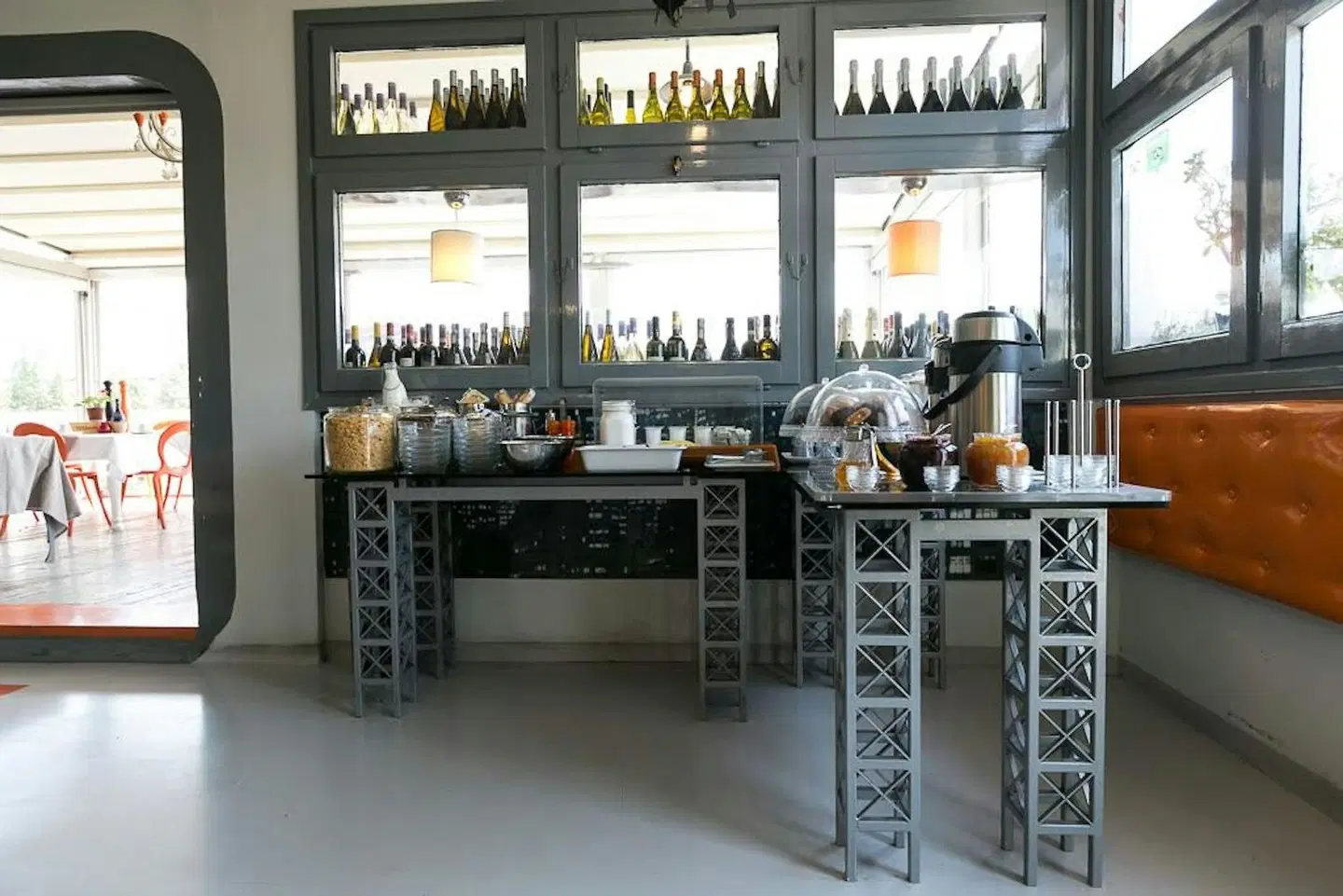 Orange Hotel Bar