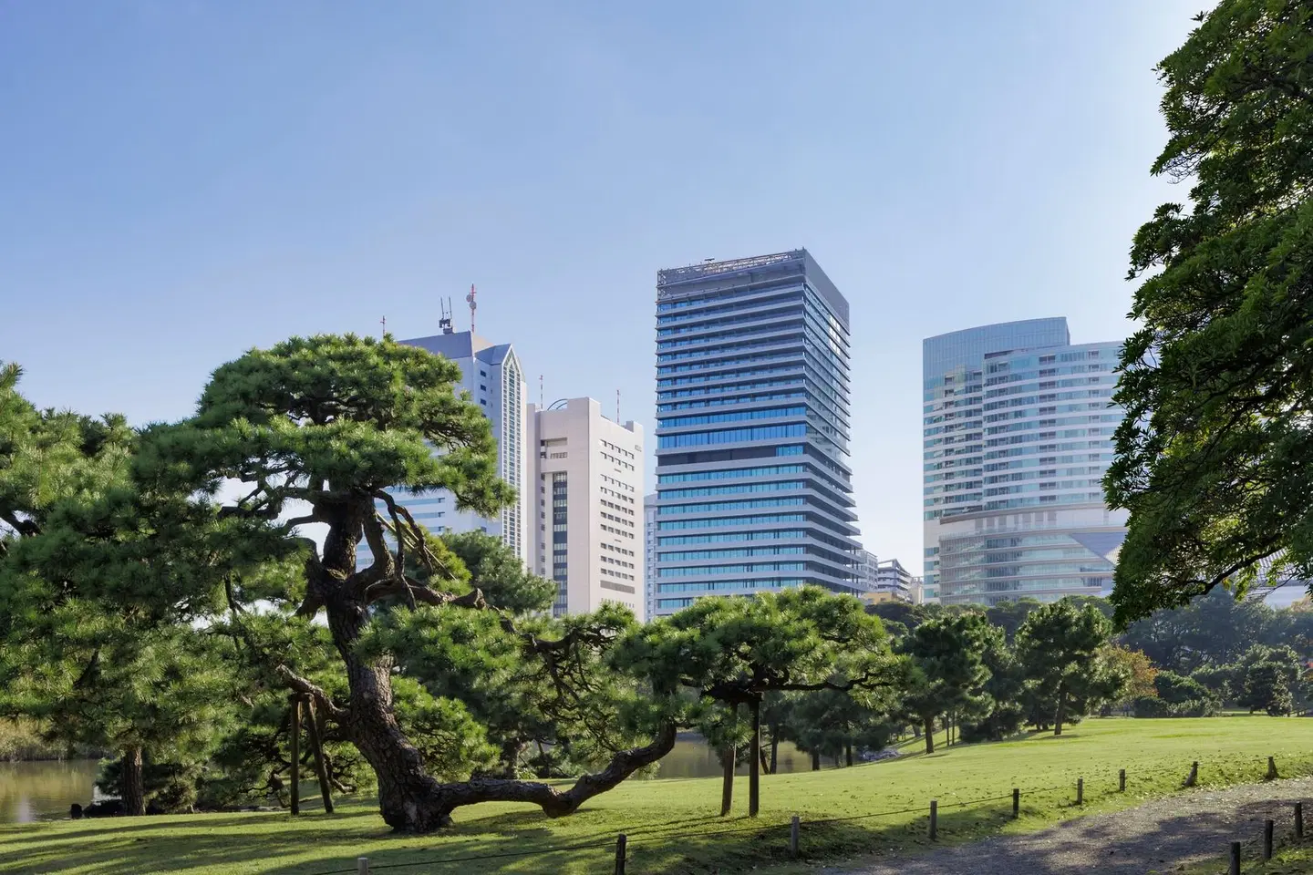 mesm Tokyo, Autograph Collection EXTERIOR