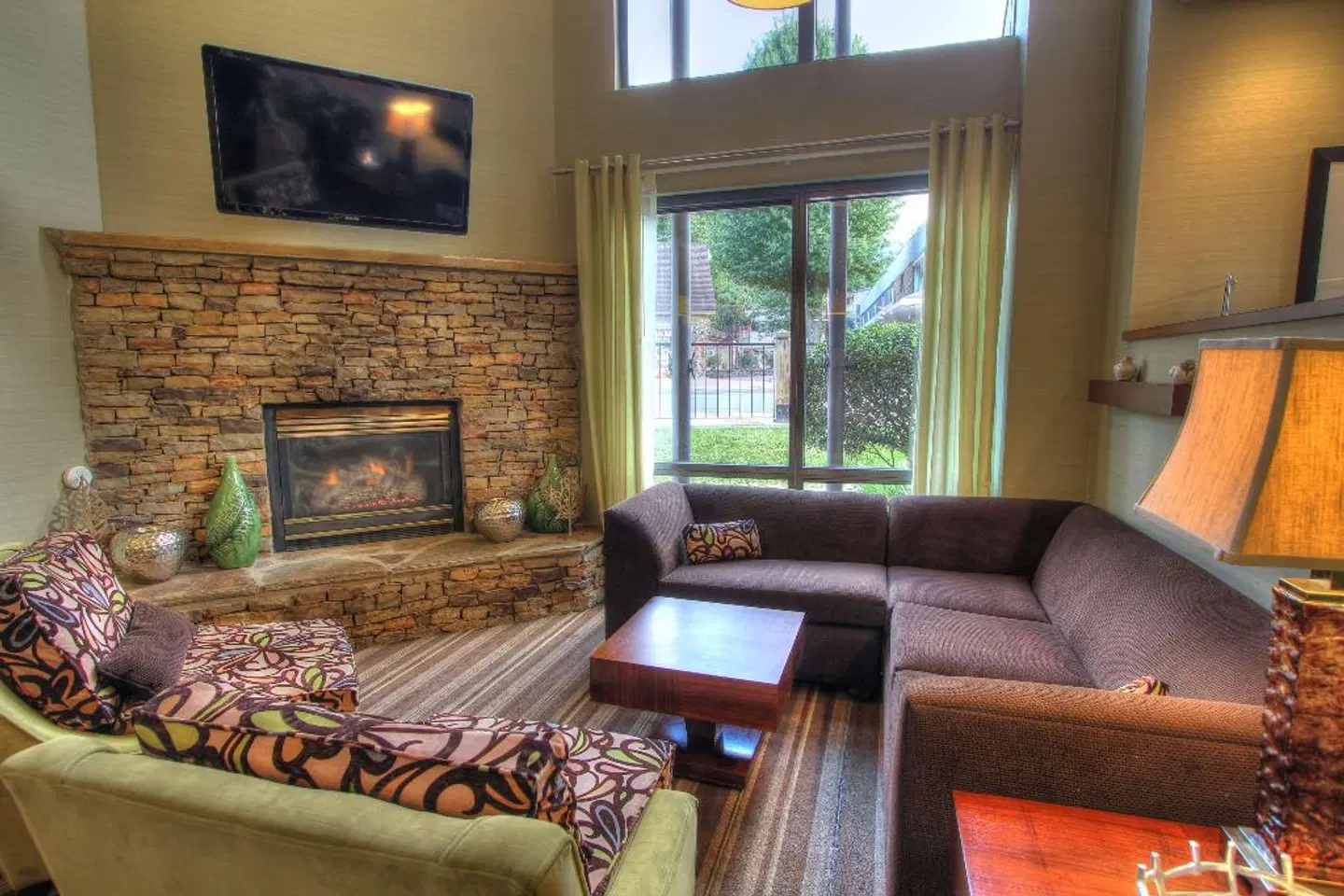 Hampton Inn Gatlinburg ROOM_EXAMPLE
