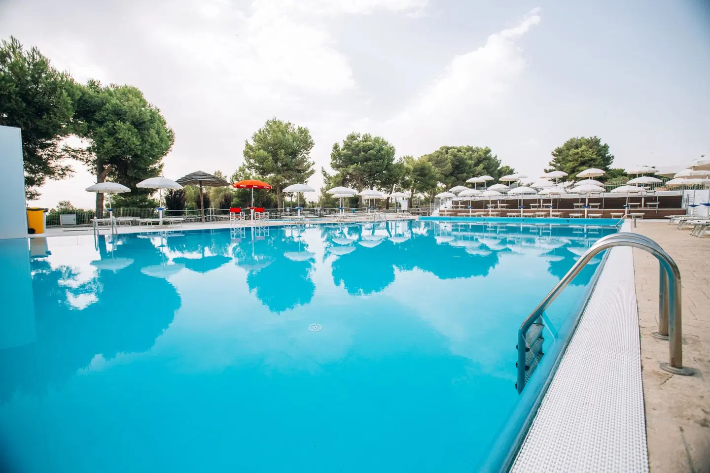 Porto Giardino OUTDOOR_POOL