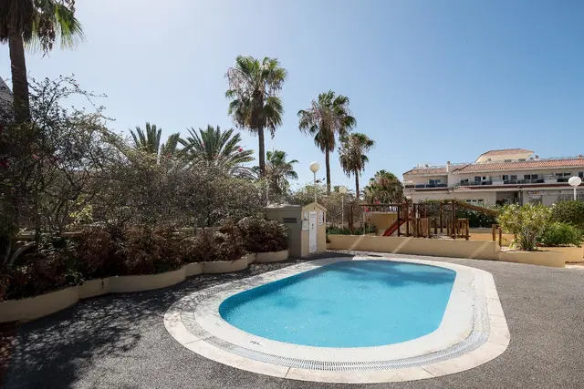 Catalonia Oro Negro OUTDOOR_POOL