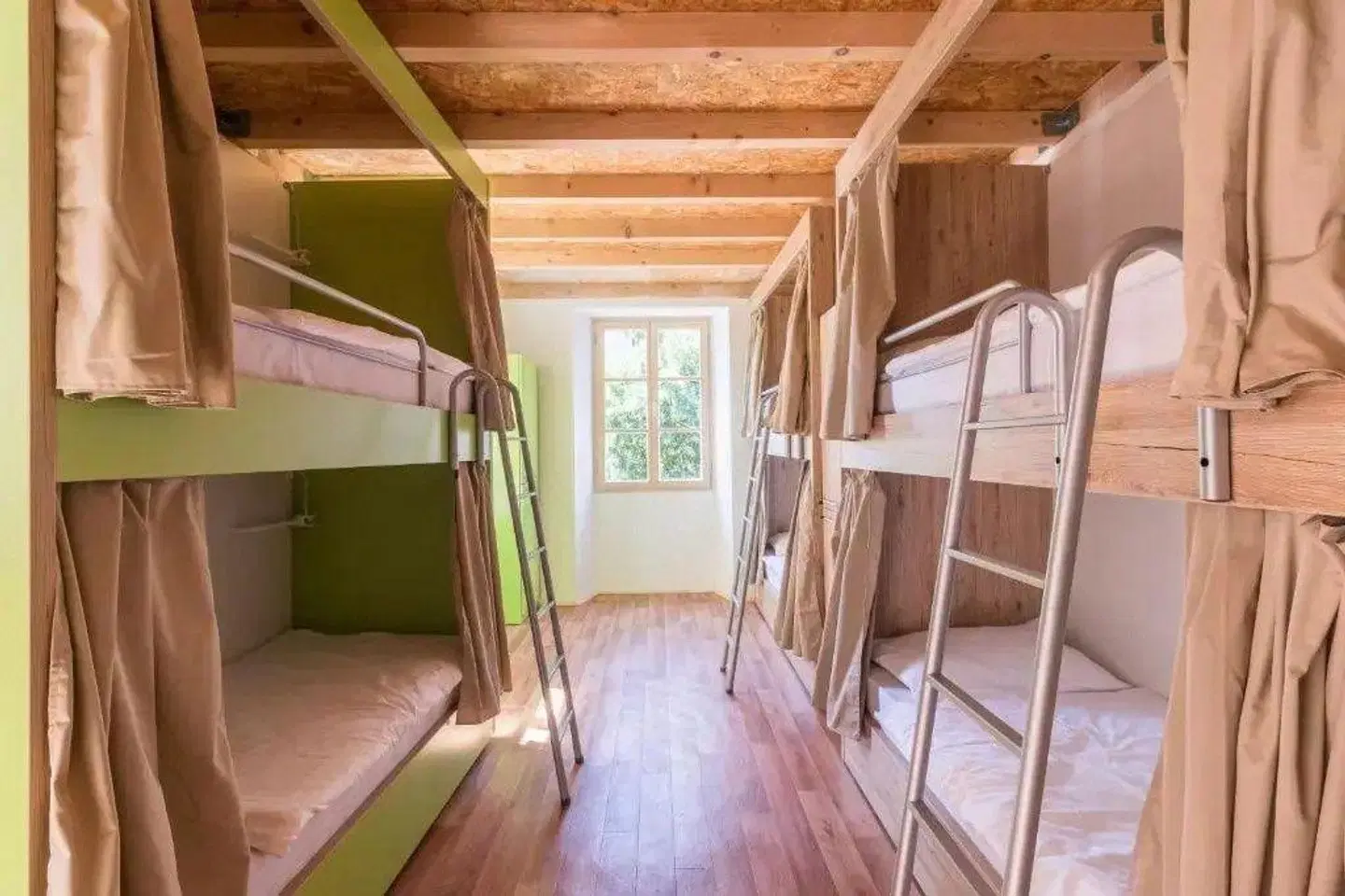 Hostel Antique ROOM_EXAMPLE
