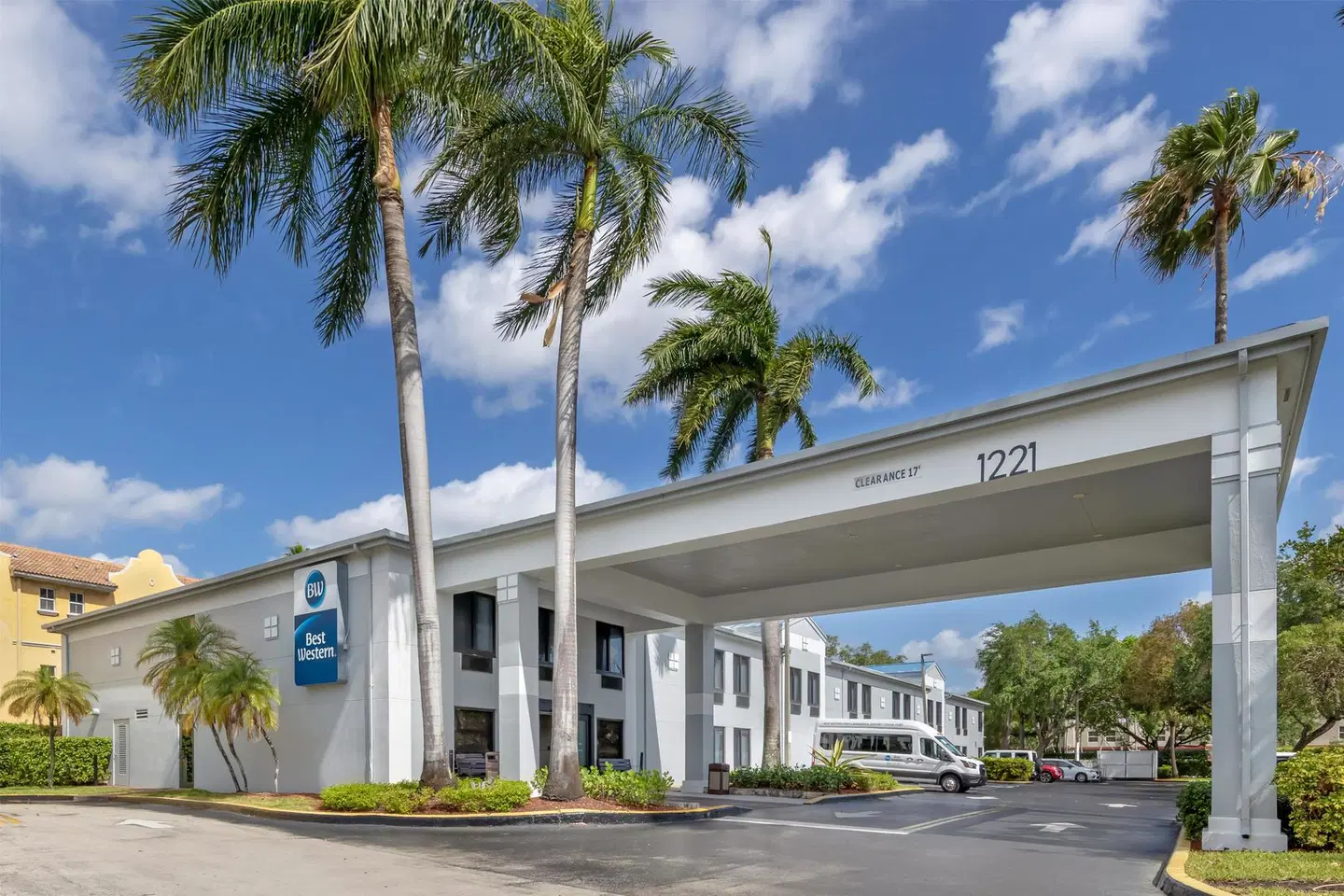 Best Western Fort Lauderdale Airport Cruise Port EXTERIOR