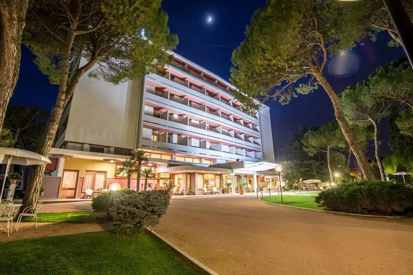 Terme Delle Nazioni EXTERIOR