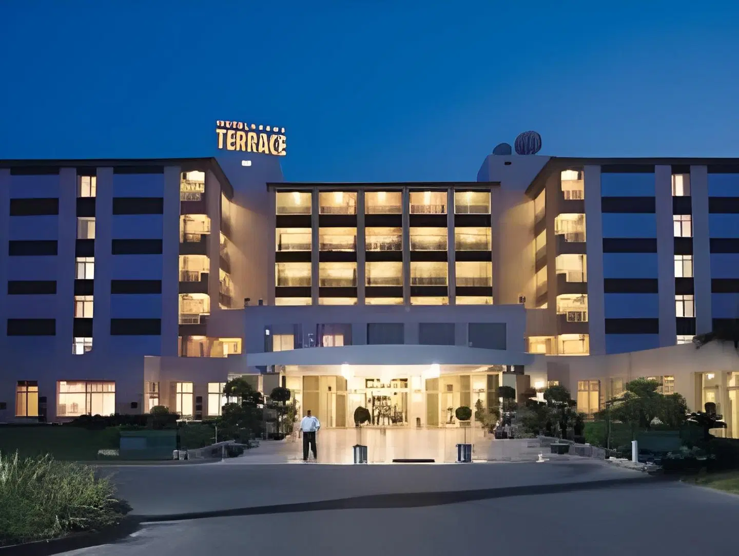 Hotel Terrace Beach Resort EXTERIOR