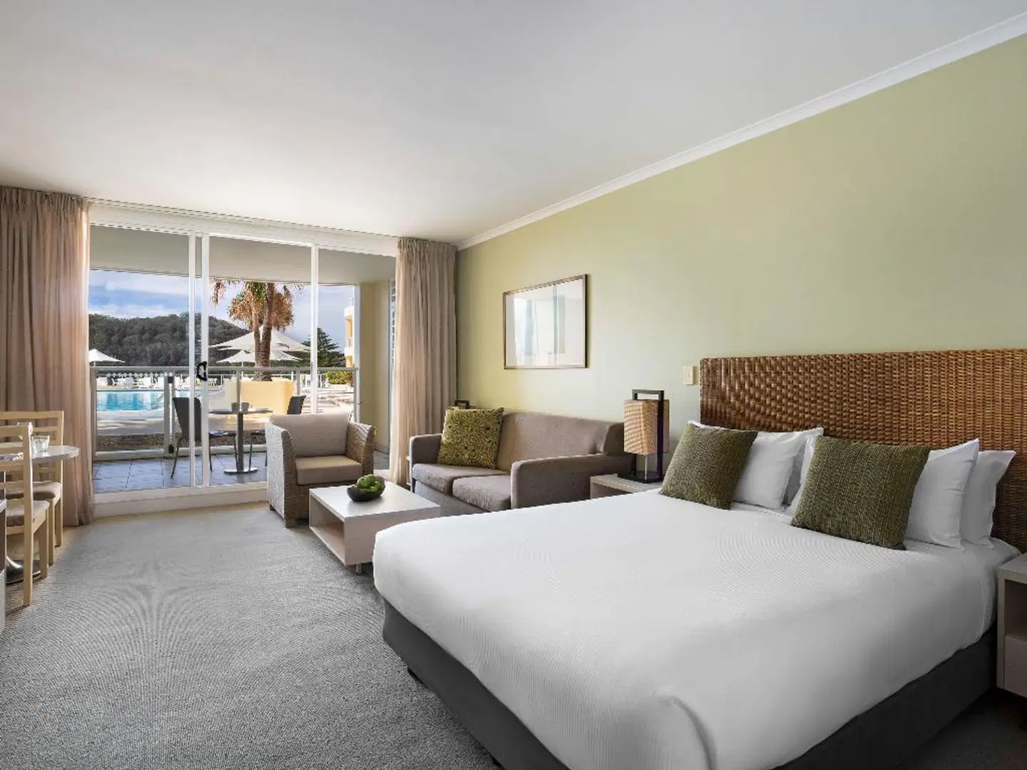 Mantra Ettalong Beach ROOM_EXAMPLE