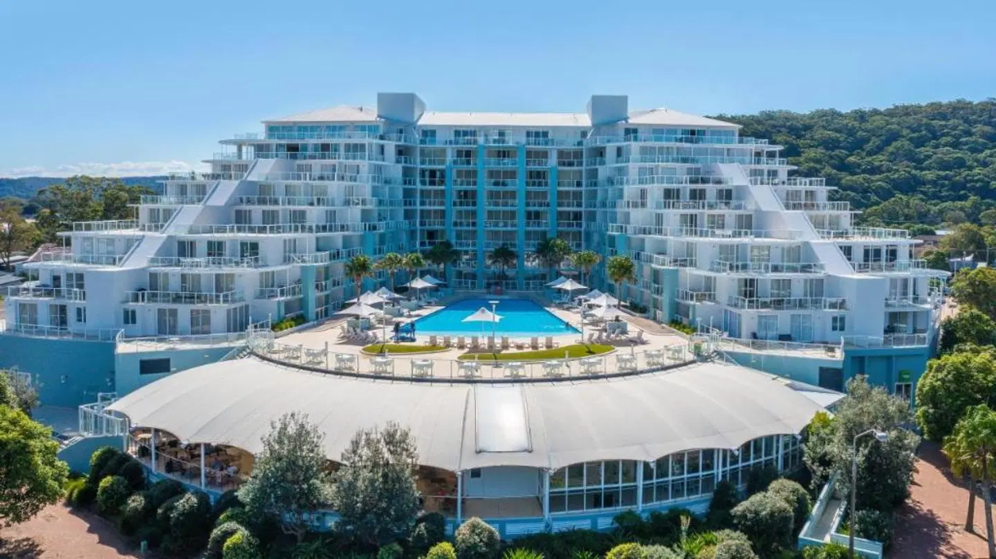 Mantra Ettalong Beach EXTERIOR