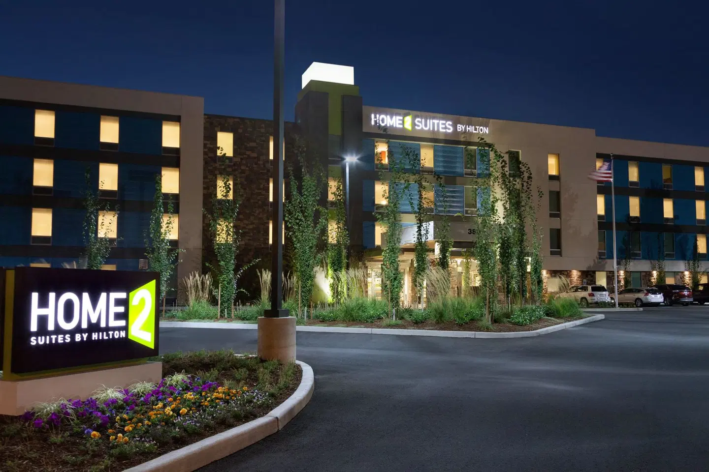 Home2 Suites by Hilton Seattle Airport EXTERIOR
