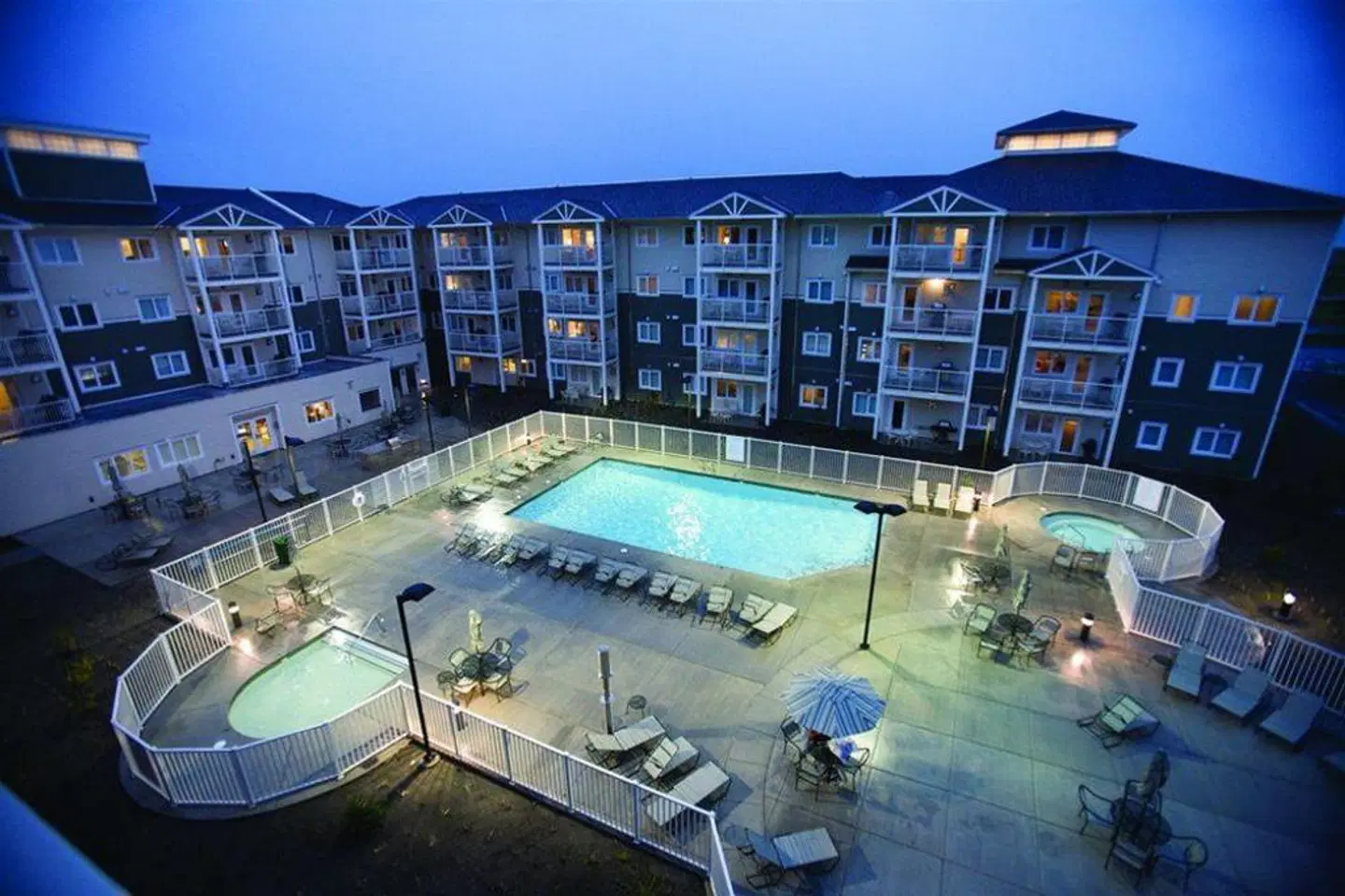 WorldMark Long Beach EXTERIOR