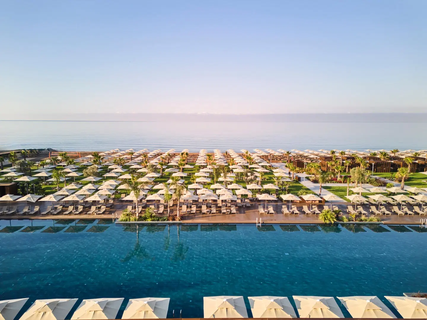 Voyage Kundu OUTDOOR_POOL