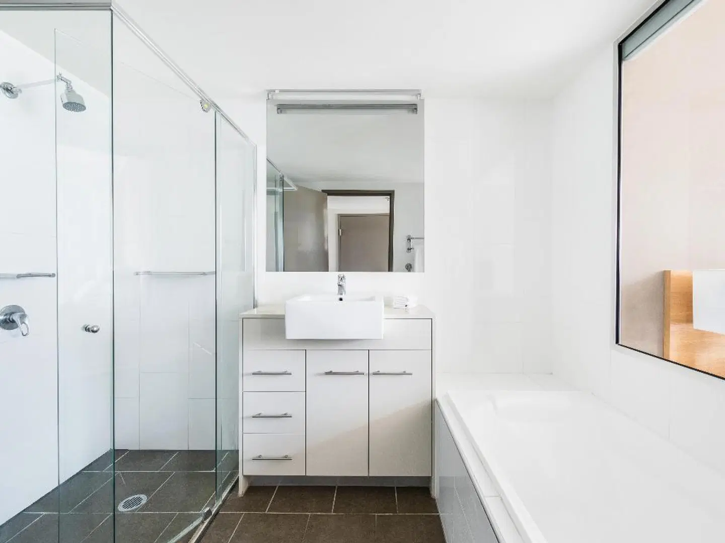 Mantra Twin Towns ROOM_EXAMPLE