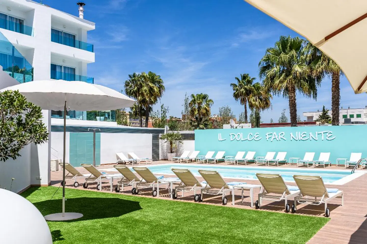 Plaza Santa Ponsa Boutique OUTDOOR_POOL