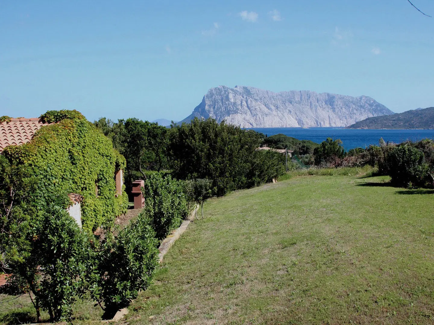 Residence Baia Salinedda LANDSCAPE